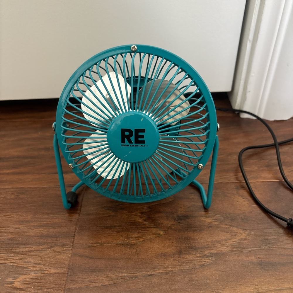 Teal Mini Desk Fan